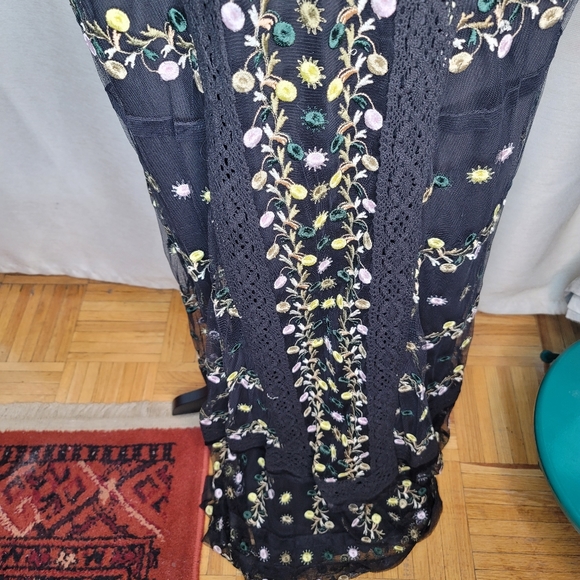 French Connection Springfield flower dress - Picture 6 of 13